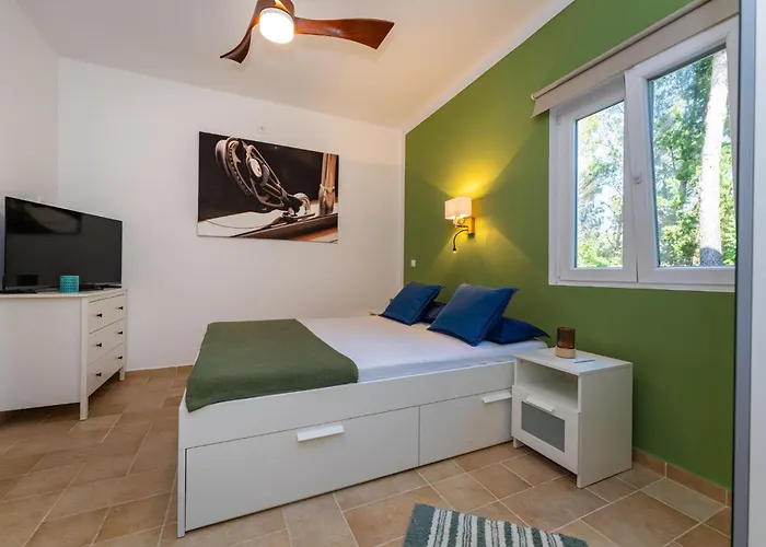 Agava - Pure Relaxation By The Pine Forest Appartement *